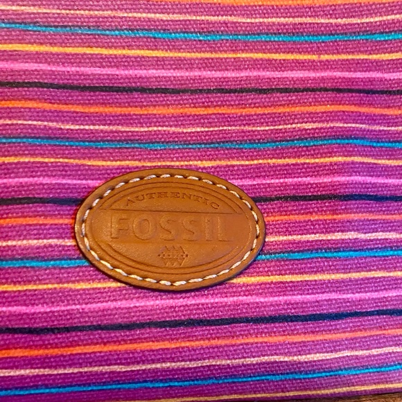 🔥Fossil Colorful Stripe Key Per id Wristlet🔥 - Picture 2 of 11